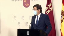 El presidente de Murcia, Fernando López Mirás, anuncia la dimisión del Consejero de Sanidad