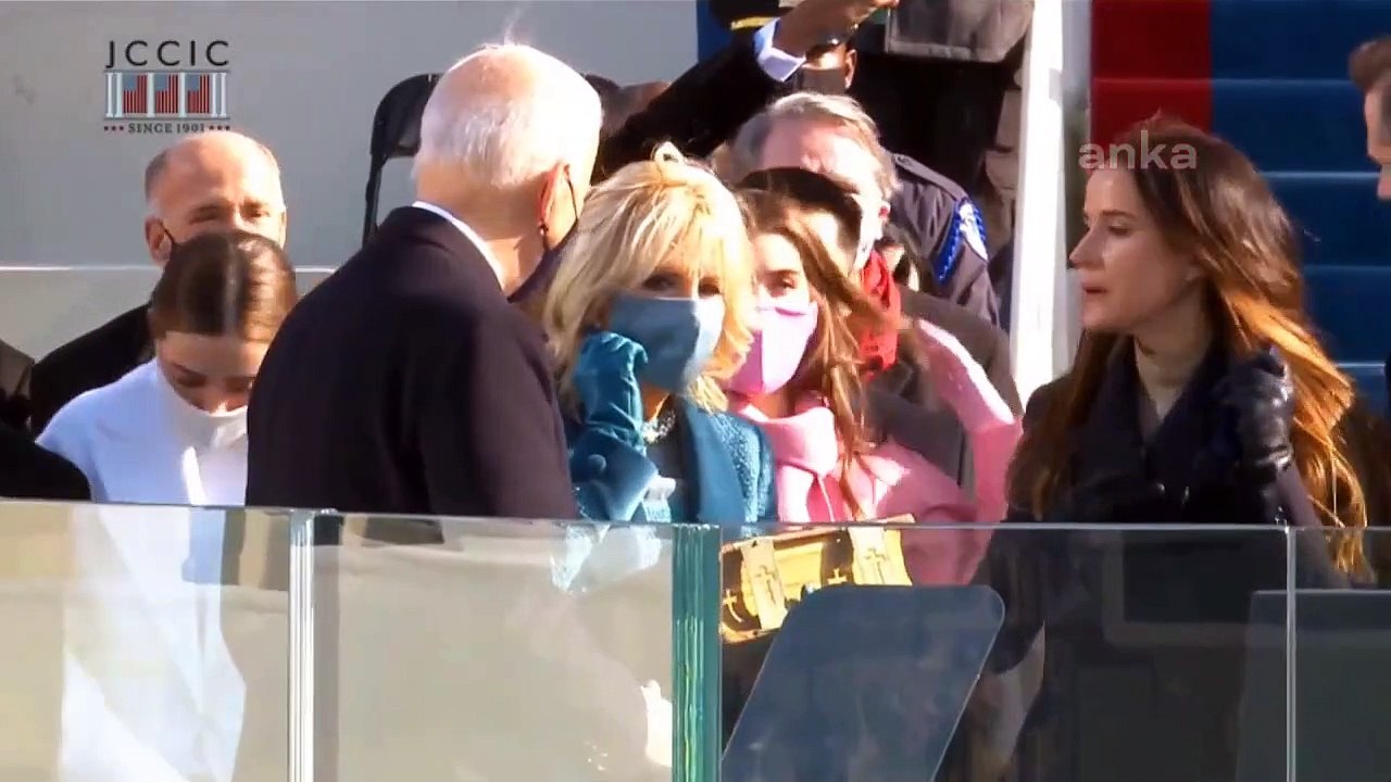 Başkanlık seçimlerini kazanan Demokratların adayı Joe Biden, yemin ederek görevine başladı.