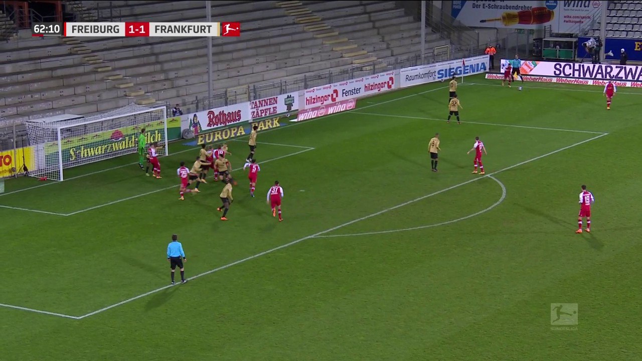 Freiburg v Eintracht Frankfurt