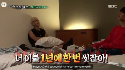 "Bir keresinde yurdun çatısında beraber birlikte ağlamıştık." | Türkçe Çeviri