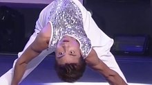 Danse en contorsion