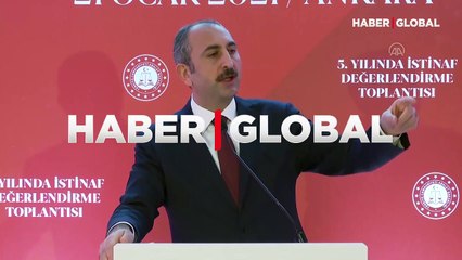 Adalet Bakanı Gül'den sert açıklama: Görevim süresince o cübbeyi giymedim, asla da giymeyeceğim