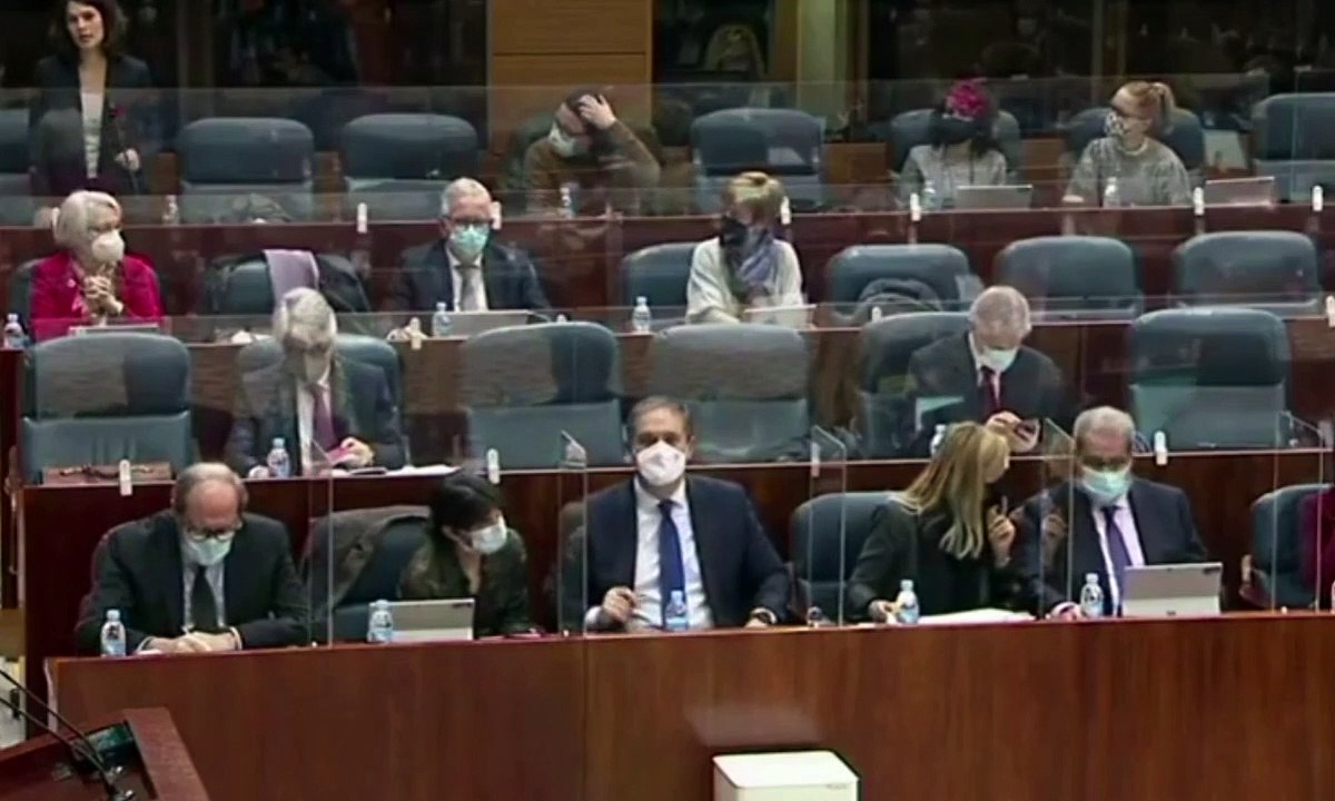 Isa Serra (Podemos), a Isabel Díaz Ayuso: "Tenemos una presidenta catastrófica"