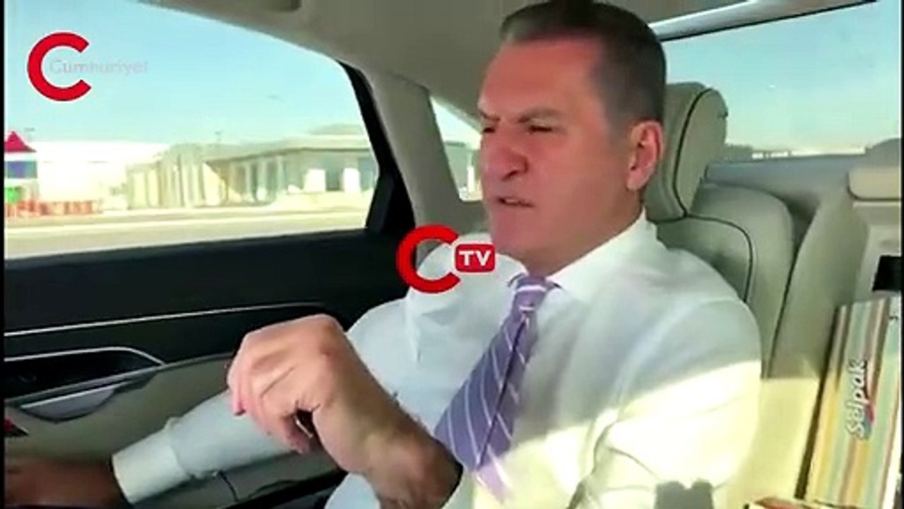 Sarıgül'ün neşet Ertaş paylaşımına Erkan Baş'tan Mahzuni ile yanıt