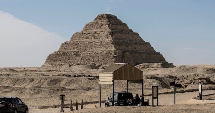 Égypte : une cinquantaine de sarcophages, vieux de trois millénaires, découverts dans la nécropole de Saqqarah