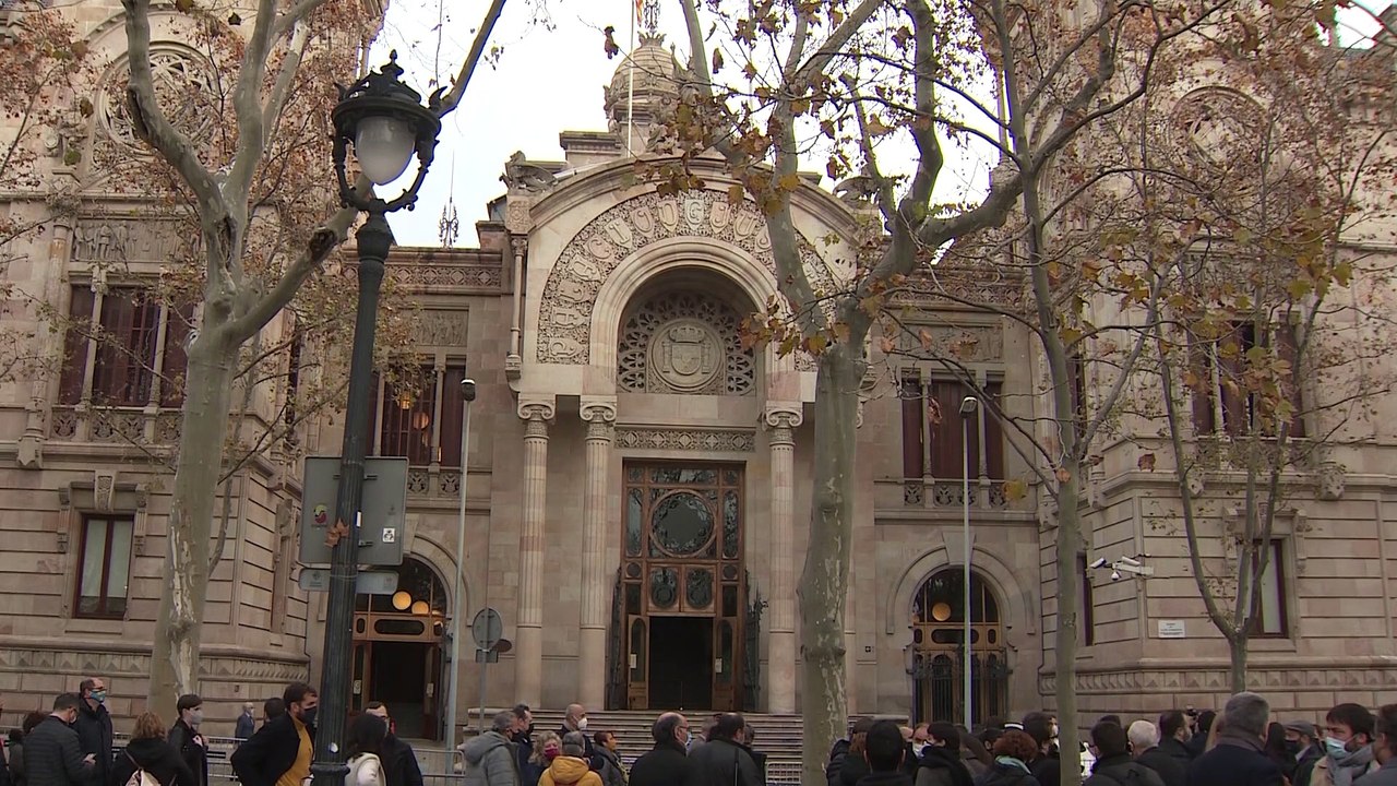 El TSJC mantiene cautelarmente las elecciones catalanas del 14F