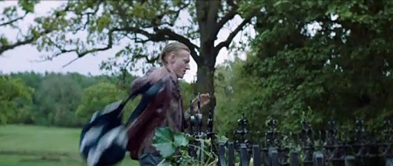 Los Intrusos (The Owners) - Trailer Oficial Doblado al Español