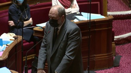 Crimes sexuels sur mineurs: Eric Dupond-Moretti défavorable à l'imprescriptibilité