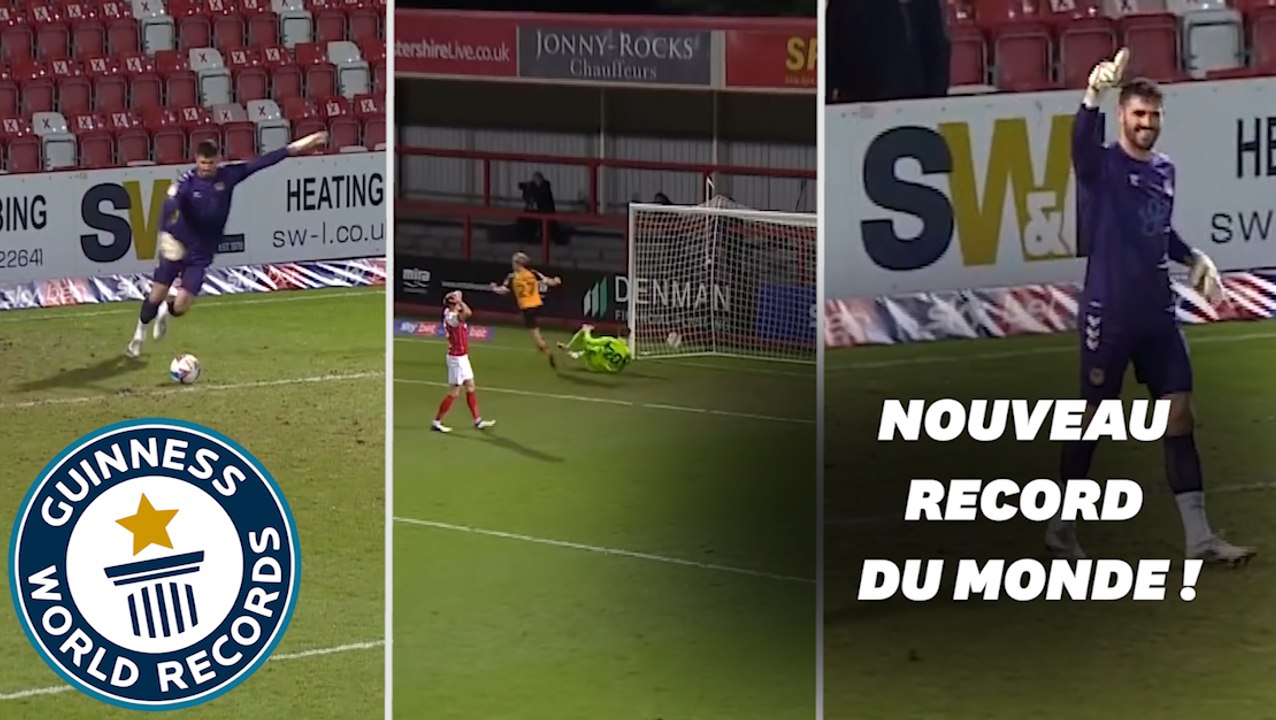 Le gardien Tom King bat le record du monde du but le plus lointain