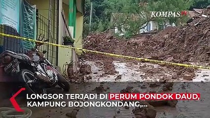 Hujan Deras Sebabkan Longsor Di Perumahan Di Sumedang