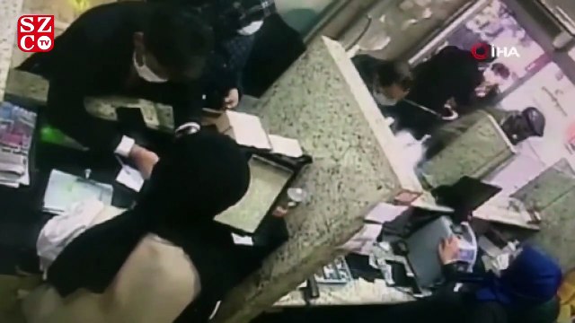 Döviz bürosunda, 3 bin doları saniyeler içinde böyle çaldı