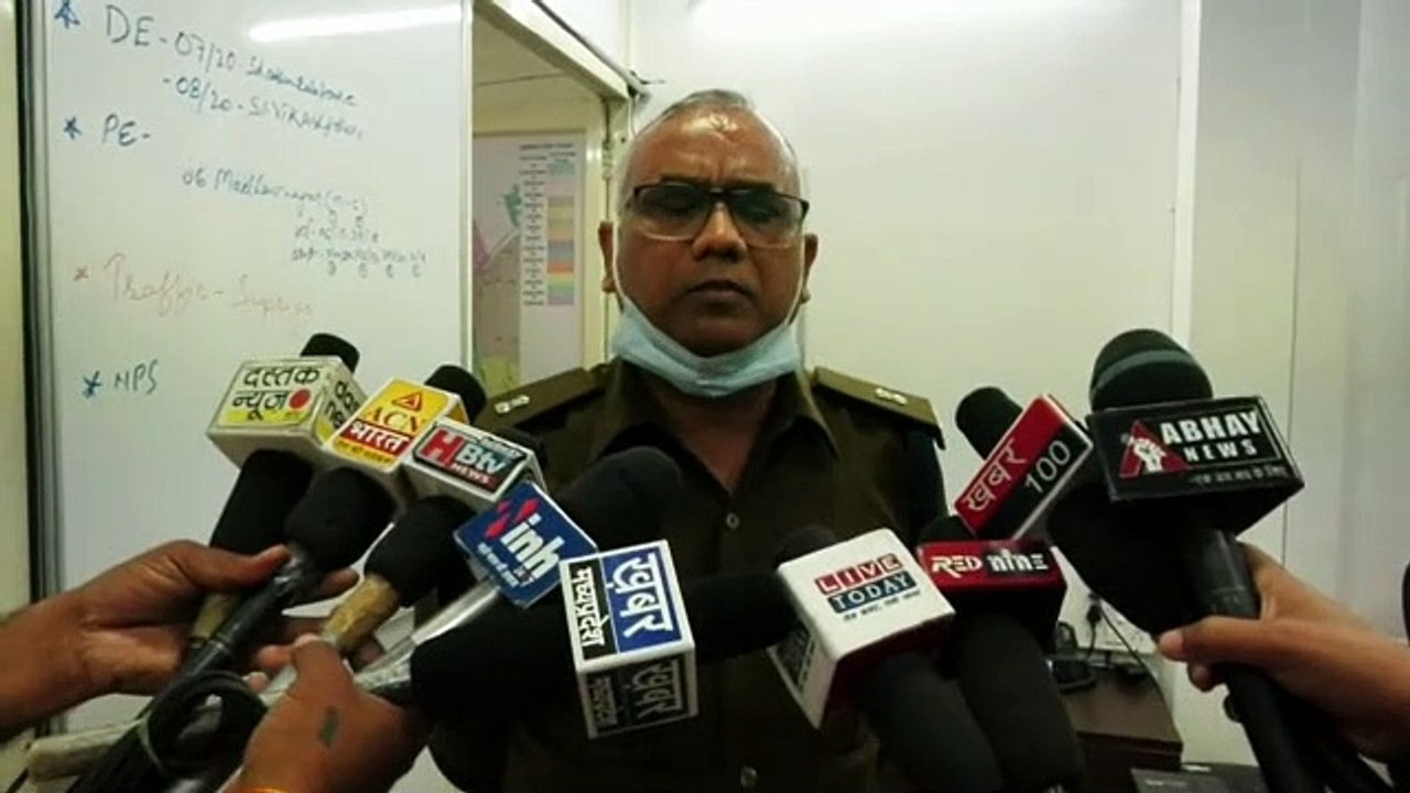 थाना महाकाल क्षेत्र में मामा गमी में गये और भांजे ने घर से आभूषण चुरा लिए