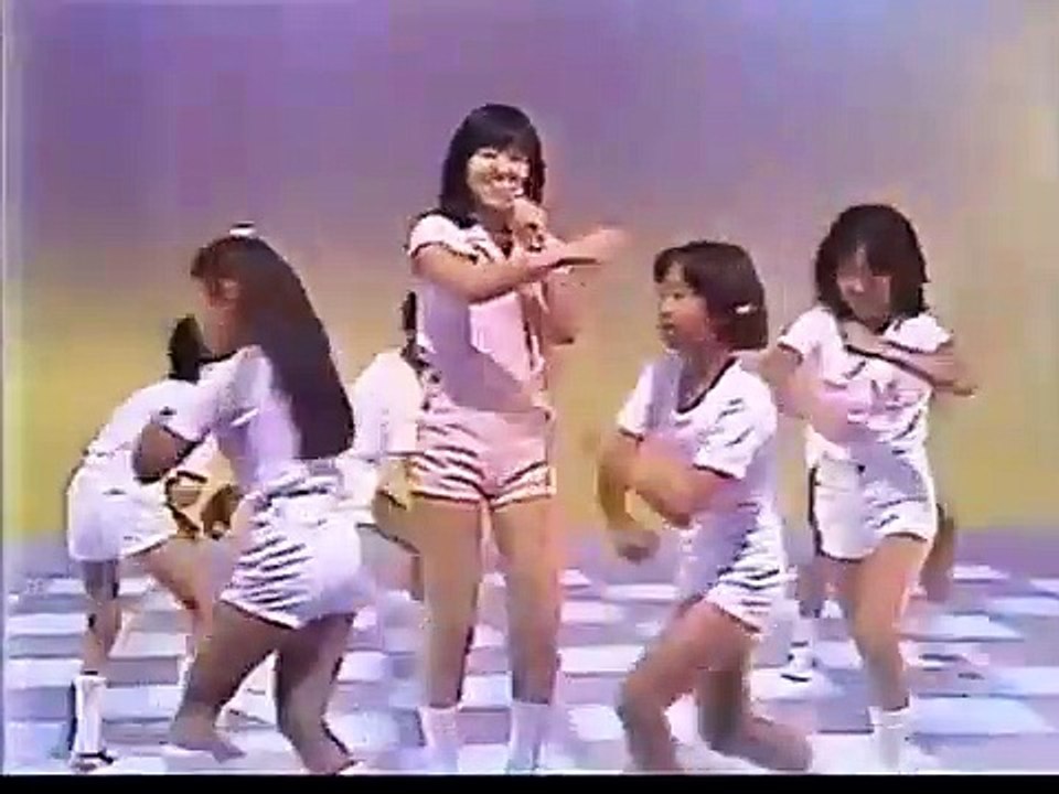 石野真子 - ワンダー・ブギ