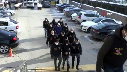 Sahte çağrı merkeziyle SGK’yı zarara uğratan 4 kişi adliyeye sevk edildi