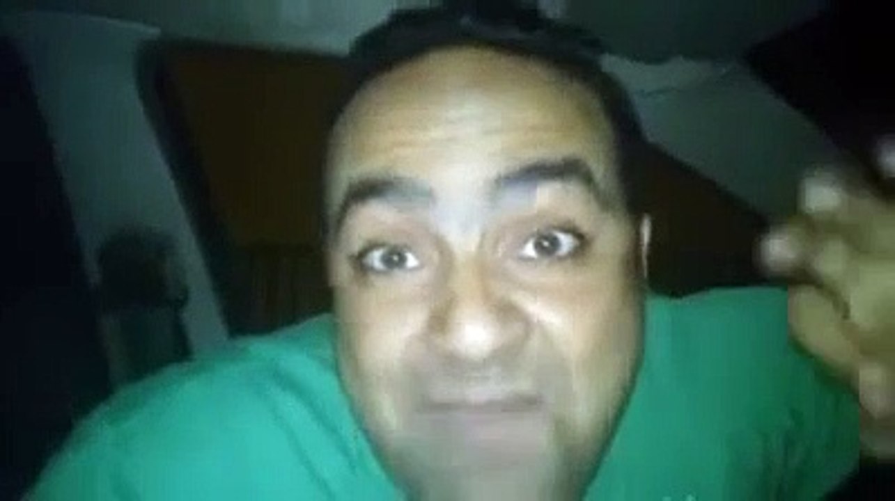 - تقليد فنانين مضحك جدآ،  احمد ذكي ويحيي الفخراني وعادل امام ومحمد صبحي وعادل الادهم وعمرو خالد ومحمد فؤاد