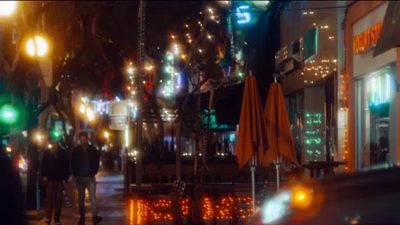 Breaking Fast Movie Clip - Superman