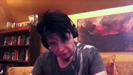Gary Numan canta al planeta Tierra