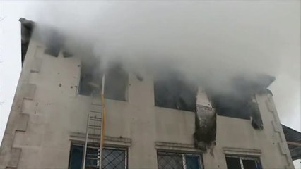 15 muertos por un incendio en una residencia de Ucrania