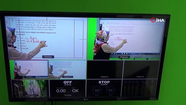 30 gönüllü öğretmen öğrencilerin eğitimine katkı sunmak için kamera karşısına geçti- Öğrencilerin sorularını cevaplayabilmek için 3 ay emek verdiler- Sosyal medyadan yayınladıkları görüntüler ile 1000 öğrencinin sorularını yanıtlıy..