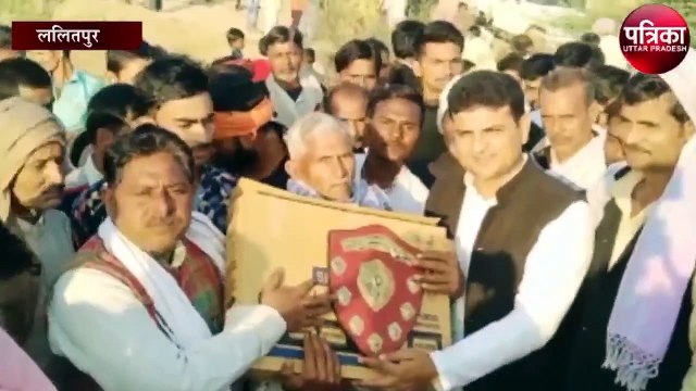 बैलगाड़ी दौड़ प्रतियोगिता देख खुशी झूमे लोग, विजेता का नाम जानकर चौंकेंगे आप