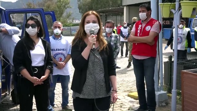 2021 yılı için asgari ücret 2 bin 825 lira 90 kuruş olarak açıklanırken, Balçova Belediyesi’nde en düşük maaş alan işçinin eline aylık 4300 TL geçecek.