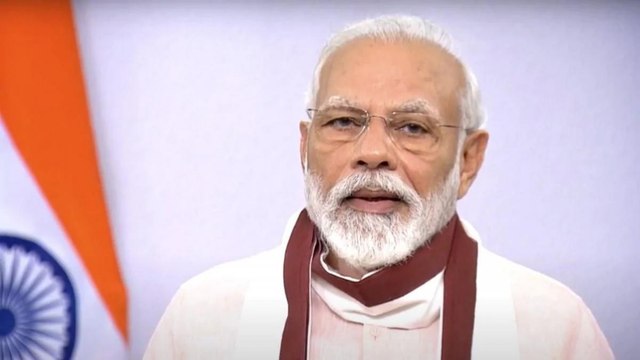 Vaccine Drive: PM Modi takes feedback from doctor