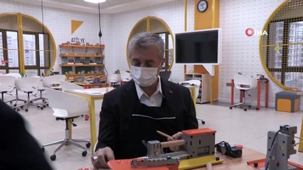 Öğretmen ve öğrencilere teknolojide tam destek