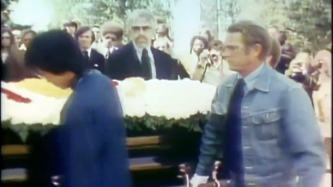 Real Footage of Bruce Lee's Funeral