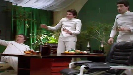 Doctor Who S15E05 The Invisible Enemy Pt 1 - (1963)