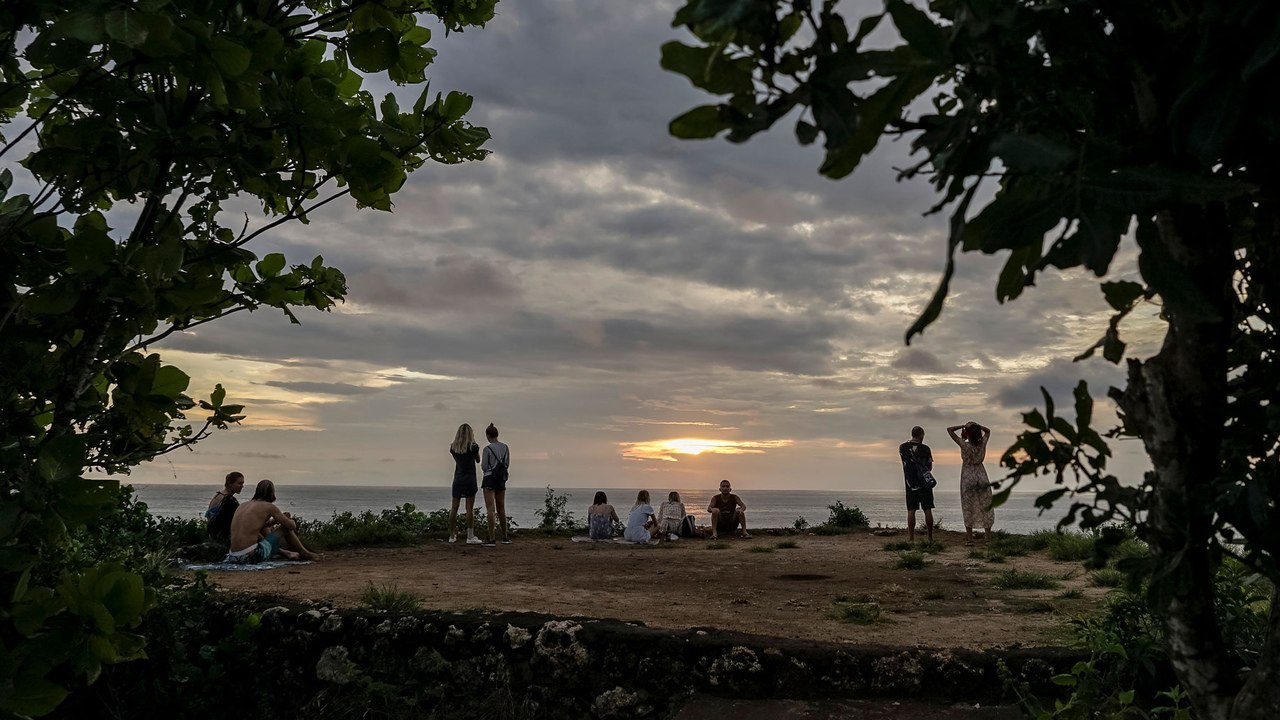 Tourists in Bali Are Being Forced to Do Push-Ups for Violating Mask Rules