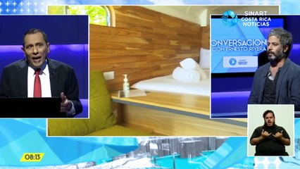 Vivir en Mini-Casas, la vida minimalista dentro de un bus con el arquitecto Francesco Bracci