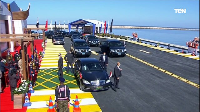 شاهد لحظة وصول الرئيس السيسي لافتتاح مشروع الفيروز للاستزراع السمكي ببورسعيد وعدد من المشروعات