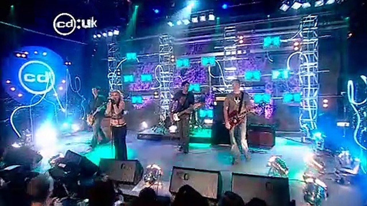 Kelly Clarkson - Since U Been Gone (Live @ CD:UK) (2005/06/25) HDTV