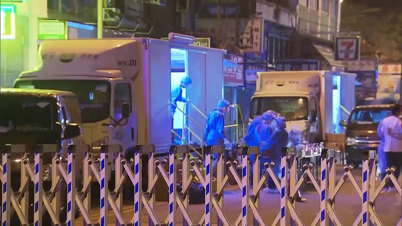 Lockdown zum Frühstück: Stadtviertel über Nacht hermetisch abgeriegelt