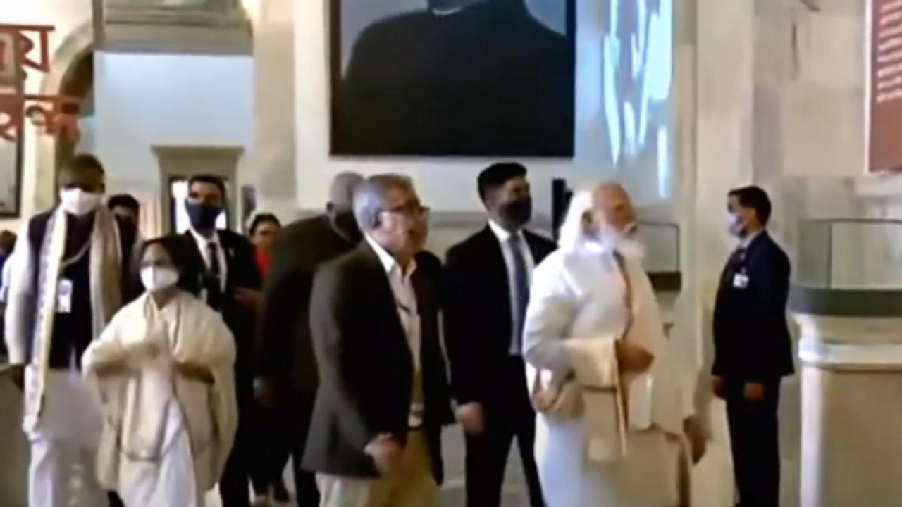 Parakaram Diwas: PM Modi and CM Mamata at Victoria Memorial