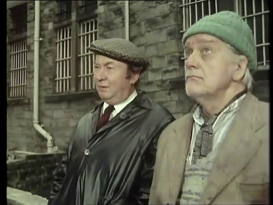 Last Of The Summer Wine S4/E2  - 'Getting on Sidney's  Wire'  Bill Owen • Brian Wilde • Peter Sallis • Kathy Staff