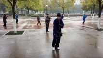 Un an après le début du confinement, Wuhan semble s'être débarassée de la pandémie