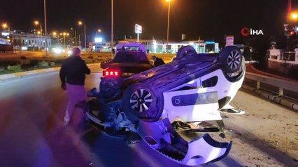 Takla atarak hurdaya dönen araçtan hafif yaralı kurtuldu