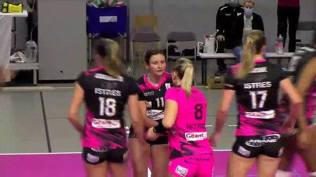 Pauline Martin après la défaite d'Istres Provence Volley contre Mulhouse