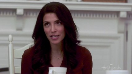 A Winter Getaway Movie (2021) - Clip and trailer - Nazneen Contractor, Brooks Darnell