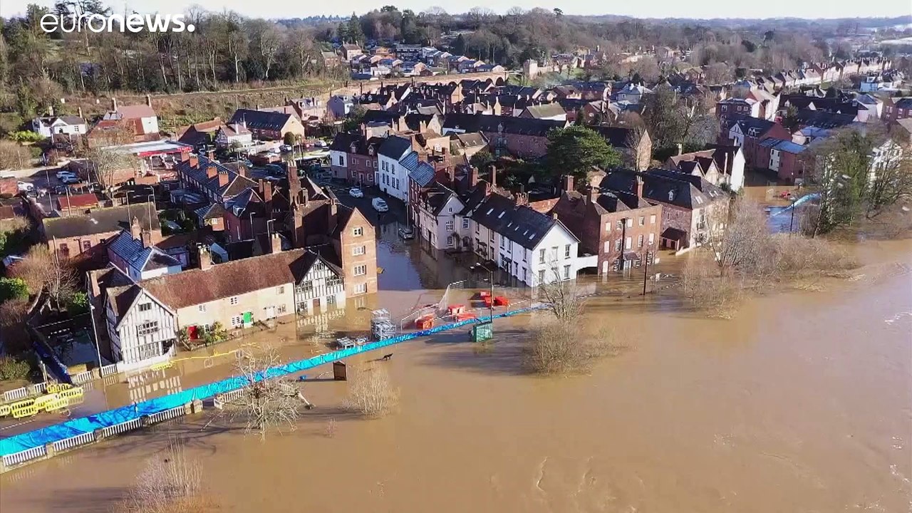England: Überschwemmungen im Westen