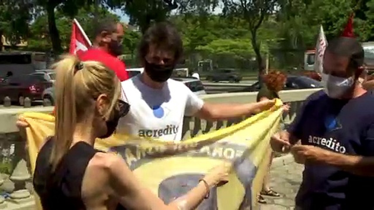 Mit autokonvois gegen die coronakrise: "bolsonaro raus"