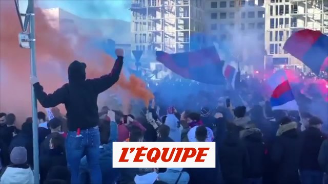 Les supporters lyonnais sont chauds - Foot - WTF