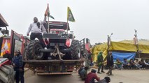 Farmers police agreed on 3 routes for tractor rally