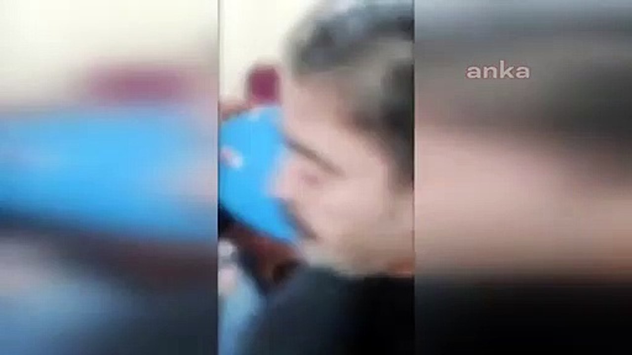 İstanbul’un Kağıthane İlçesi’nde, daha önce mühürlenen bir adrese yapılan operasyonda, kumar oynandığı belirlendi. İkinci kez mühürlenen işyerindeki 16 kişiye toplam 55 bin 504 TL para cezası kesildi.