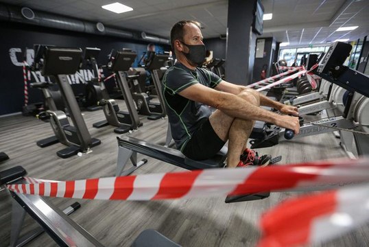 Ce masque Decathlon pourrait permettre aux salles de sport de réouvrir