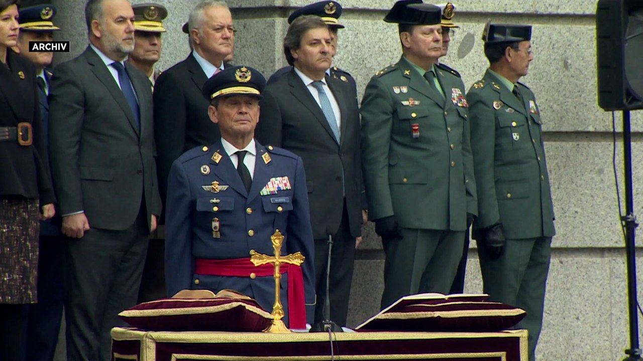 Zu früh geimpft: Generalstabschef Villarroya (63) tritt zurück