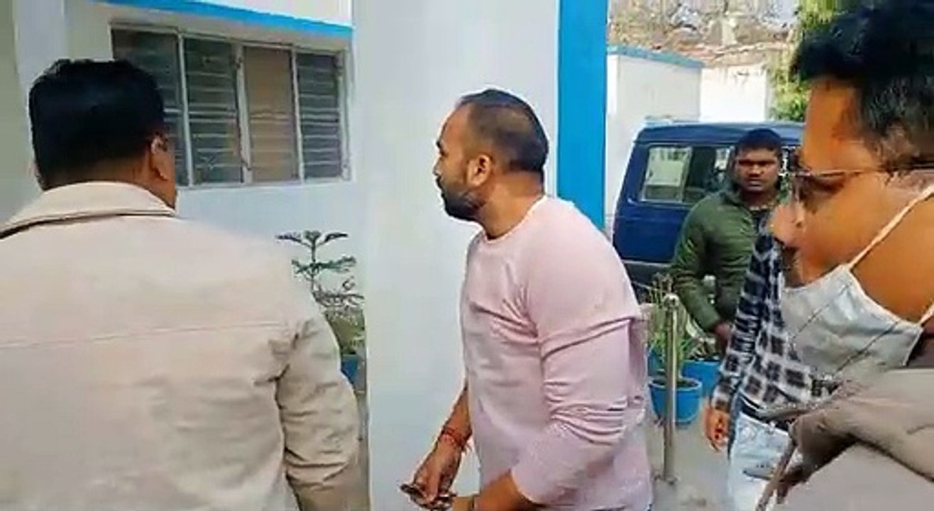 गाड़ी टकराने को लेकर दो पक्षों में विवाद, पुलिस ने आधा दर्जन लोगों को हिरासत में लिया