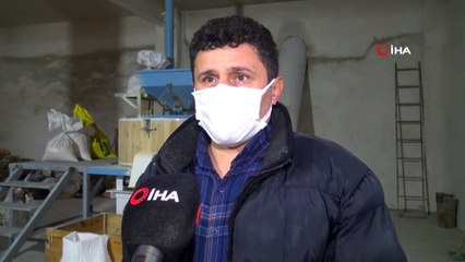 Dedesinden Kalan Su Değirmenini Tekrar Faaliyete Geçirdi