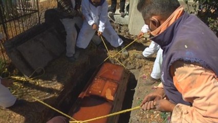 Cementerios de Ciudad de México están saturados por nuevo pico de muertes